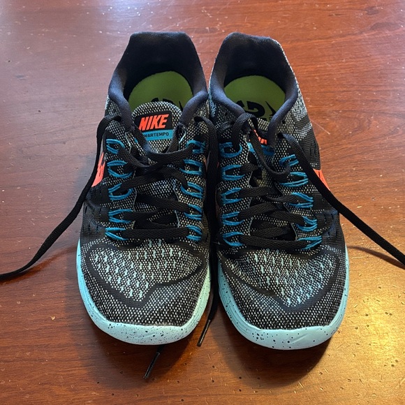 Nike Shoes - Nike lunartempo